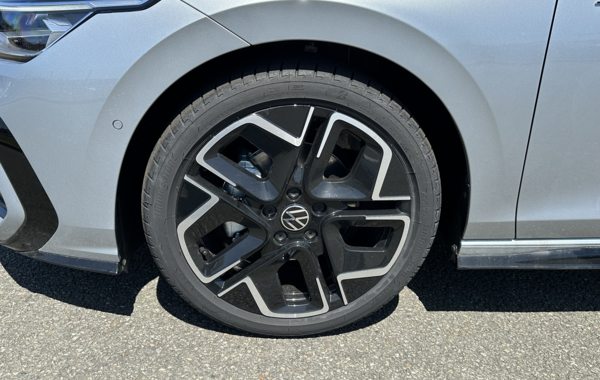 volkswagen-golf-viii-2-0-tdi-150ch-r-line-dsg7 - 146784686