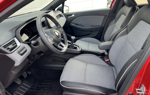 renault-clio-v-1-0-tce-90ch-techno-24 - 146954686