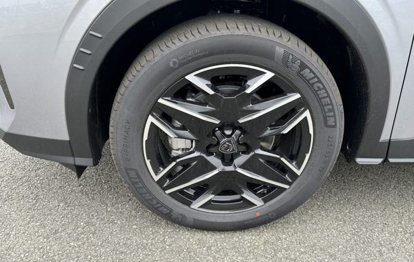 peugeot-5008-hybrid-145ch-allure-e-dcs6 - 147424686