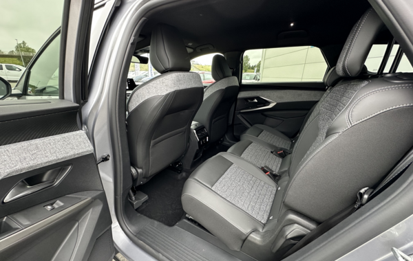 peugeot-5008-hybrid-145ch-allure-e-dcs6 - 147424686