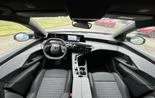 peugeot-5008-hybrid-145ch-allure-e-dcs6 - 147424686