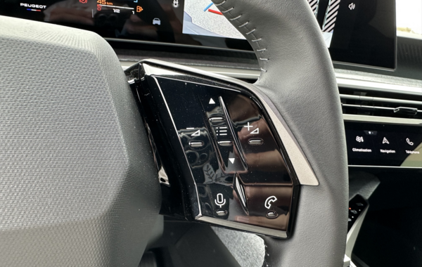 peugeot-5008-hybrid-145ch-allure-e-dcs6 - 147424686