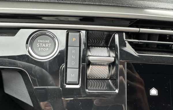peugeot-5008-hybrid-145ch-allure-e-dcs6 - 147424686