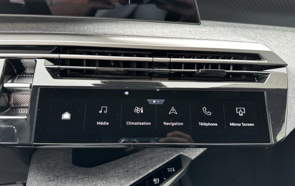 peugeot-5008-hybrid-145ch-allure-e-dcs6 - 147424686