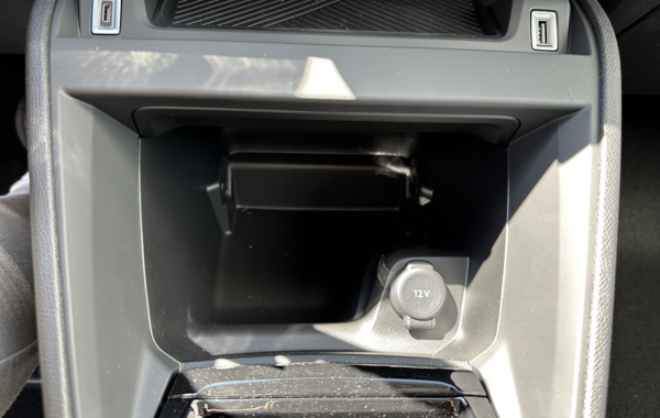 citroen-c4-1-2-hybride-145ch-s-s-plus-automatique - 148184686