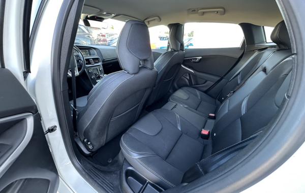 volvo-v40-d2-120ch-momentum - 148594686