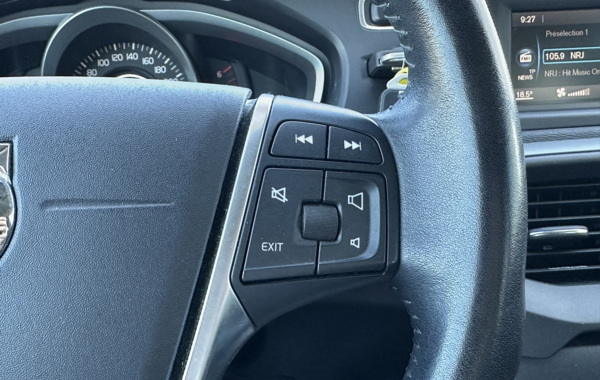 volvo-v40-d2-120ch-momentum - 148594686