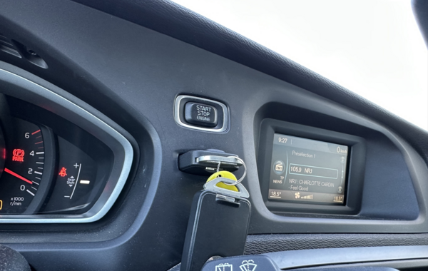 volvo-v40-d2-120ch-momentum - 148594686