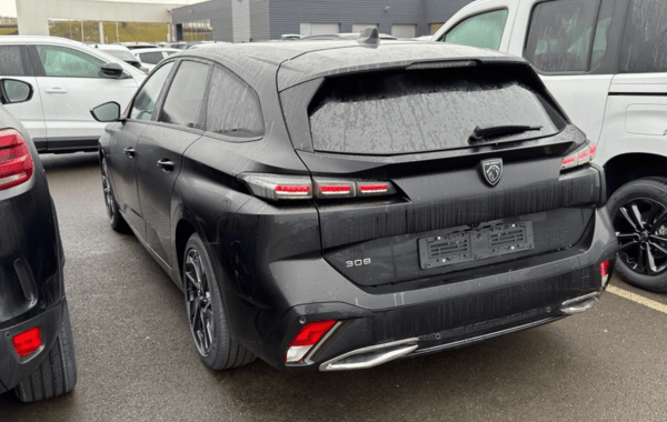 peugeot-308-sw-1-5-bluehdi-130ch-s-s-allure-eat8 - 148754686