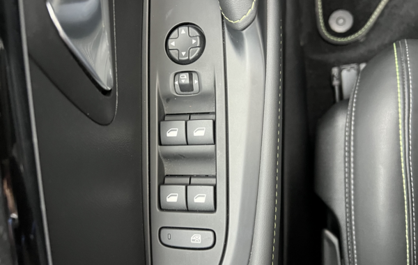 peugeot-208-1-2-hybrid-145ch-gt-e-dcs6 - 149354686