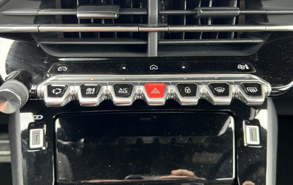 peugeot-208-1-2-hybrid-145ch-gt-e-dcs6 - 149354686