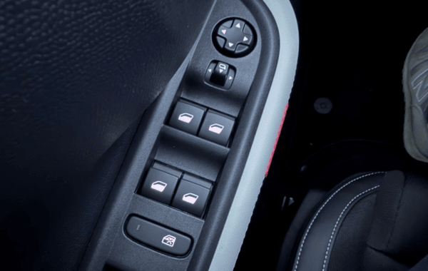 citroen-c3-aircross-1-2-hybride-145ch-max - 149634686