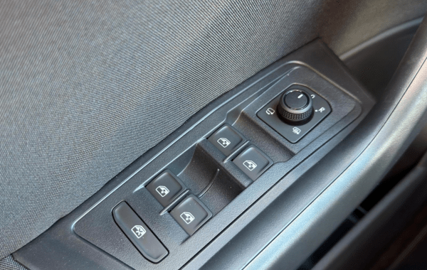 volkswagen-t-roc-2-0-tdi-150ch-life-plus-dsg7 - 150764686