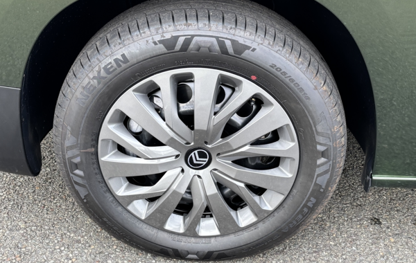 citroen-berlingo-taille-m-1-5-bluehdi-100ch-s-s-plus-5-places-n1 - 151284686