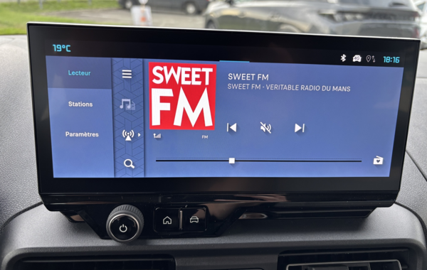 citroen-berlingo-taille-m-1-5-bluehdi-100ch-s-s-plus-5-places-n1 - 151324686