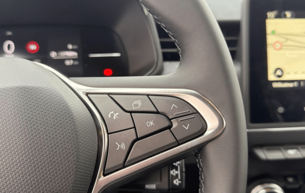 renault-clio-v-1-0-tce-90ch-techno-25 - 151484686