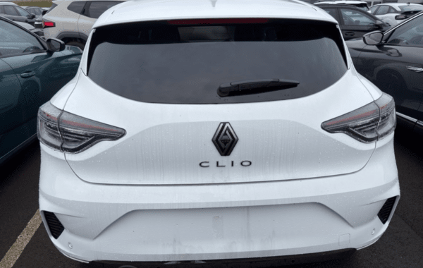 renault-clio-v-1-0-tce-90ch-techno-25 - 151484686