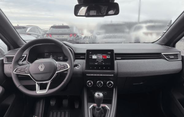 renault-clio-v-1-0-tce-90ch-techno-25 - 151484686