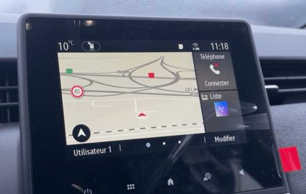 renault-clio-v-1-0-tce-90ch-techno-25 - 151514686