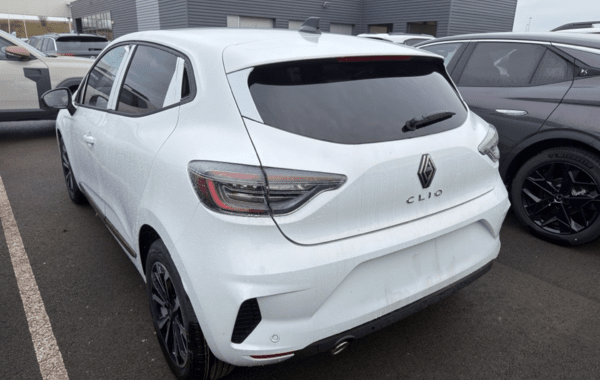 renault-clio-v-1-0-tce-90ch-techno-25 - 151514686