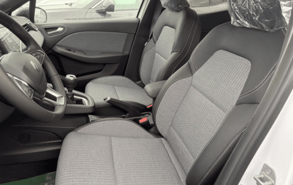 renault-clio-v-1-0-tce-90ch-techno-25 - 151514686