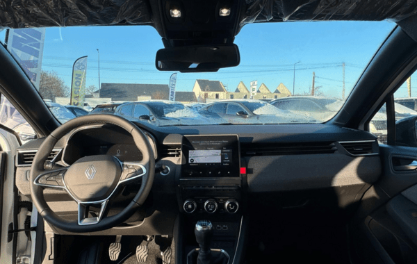 renault-clio-v-1-0-tce-90ch-techno-25 - 151524686