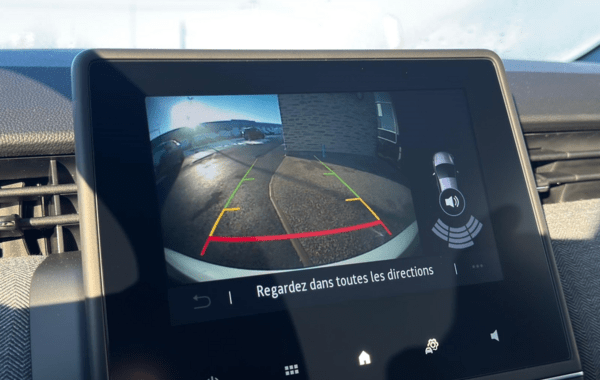 renault-clio-v-1-0-tce-90ch-techno-25 - 151524686