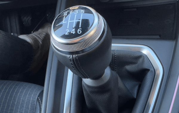 renault-clio-v-1-0-tce-90ch-techno-25 - 151524686