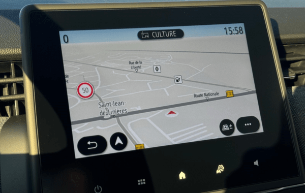 renault-clio-v-1-0-tce-90ch-techno-25 - 151524686