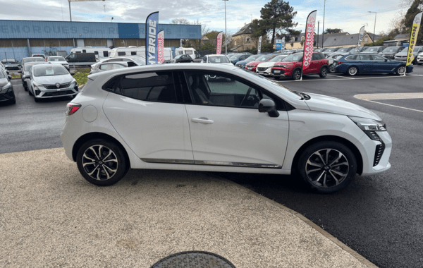 renault-clio-v-1-0-tce-90ch-techno-25 - 151534686