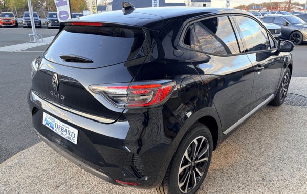 renault-clio-v-1-0-tce-90ch-techno-25 - 151574686