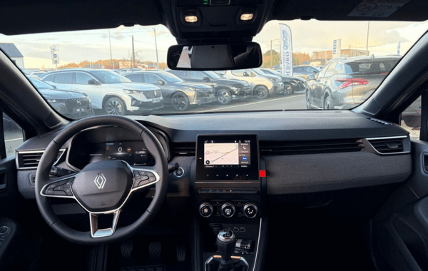 renault-clio-v-1-0-tce-90ch-techno-25 - 151574686