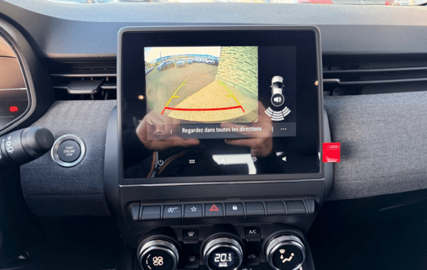 renault-clio-v-1-0-tce-90ch-techno-25 - 151574686