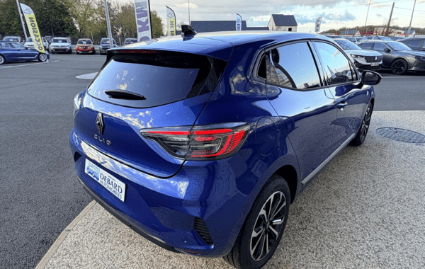 renault-clio-v-1-0-tce-90ch-techno-25 - 151594686