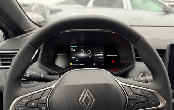 renault-clio-v-1-0-tce-90ch-techno-25 - 151634686