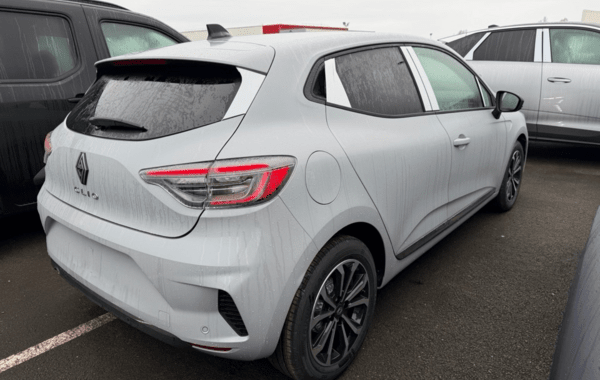 renault-clio-v-1-0-tce-90ch-techno-25 - 151634686