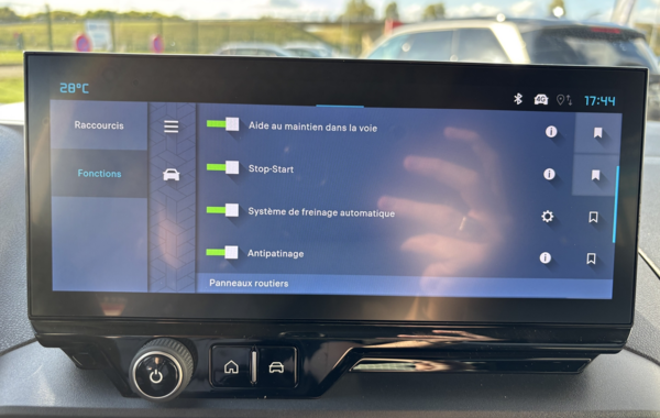 citroen-berlingo-taille-m-1-5-bluehdi-130ch-s-s-max-eat8-5-places - 151674686