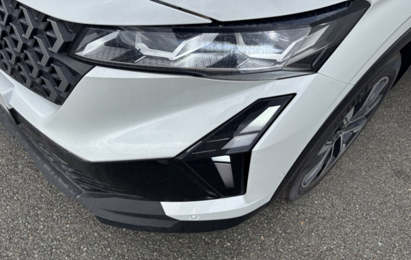 renault-austral-1-2-e-tech-full-hybrid-200ch-techno-25 - 151854686