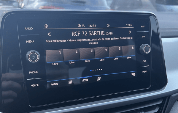 volkswagen-t-roc-2-0-tdi-150ch-life-plus-dsg7 - 152394686