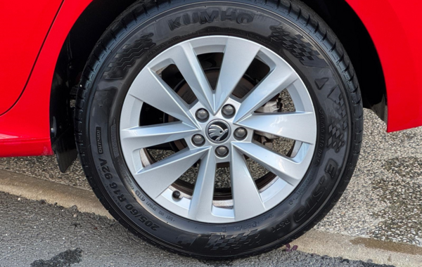 skoda-kamiq-1-0-tsi-evo-110ch-ambition - 152444686