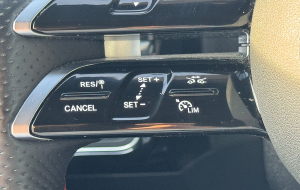 mercedes-classe-a-200-d-150ch-amg-line-8g-dct - 152474686