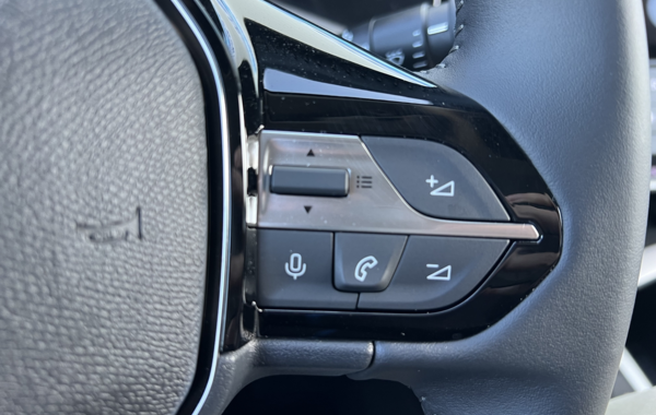 peugeot-308-sw-1-5-bluehdi-130ch-s-s-allure-eat8 - 152484686