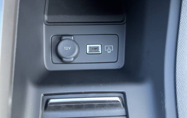 peugeot-308-sw-1-5-bluehdi-130ch-s-s-allure-eat8 - 152484686