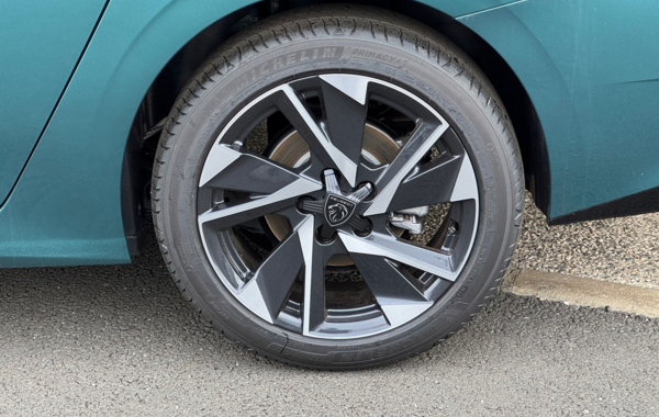 peugeot-308-sw-1-5-bluehdi-130ch-s-s-allure-eat8 - 152494686