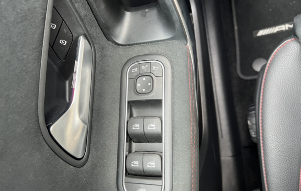 mercedes-classe-a-200-163ch-amg-line-7g-dct - 152674686