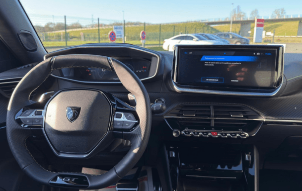 peugeot-2008-1-2-hybrid-145ch-gt-e-dcs6 - 152924686