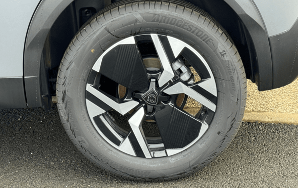 peugeot-2008-1-2-hybrid-145ch-gt-e-dcs6 - 152944686