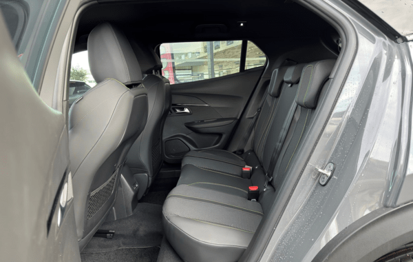 peugeot-2008-1-2-hybrid-145ch-gt-e-dcs6 - 152944686