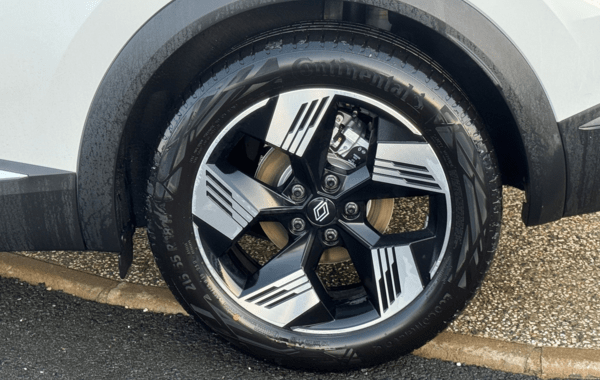 renault-symbioz-1-8-e-tech-full-hybrid-160ch-techno-25 - 153264686