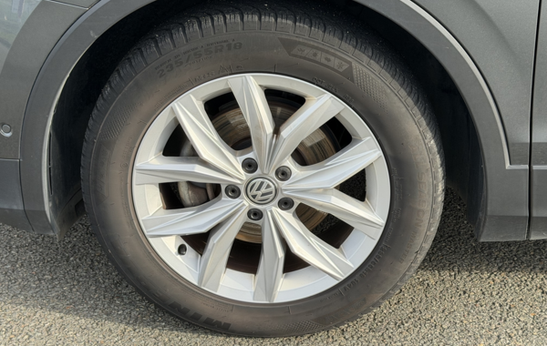 volkswagen-tiguan-2-0-tdi-150ch-confortline - 153364686